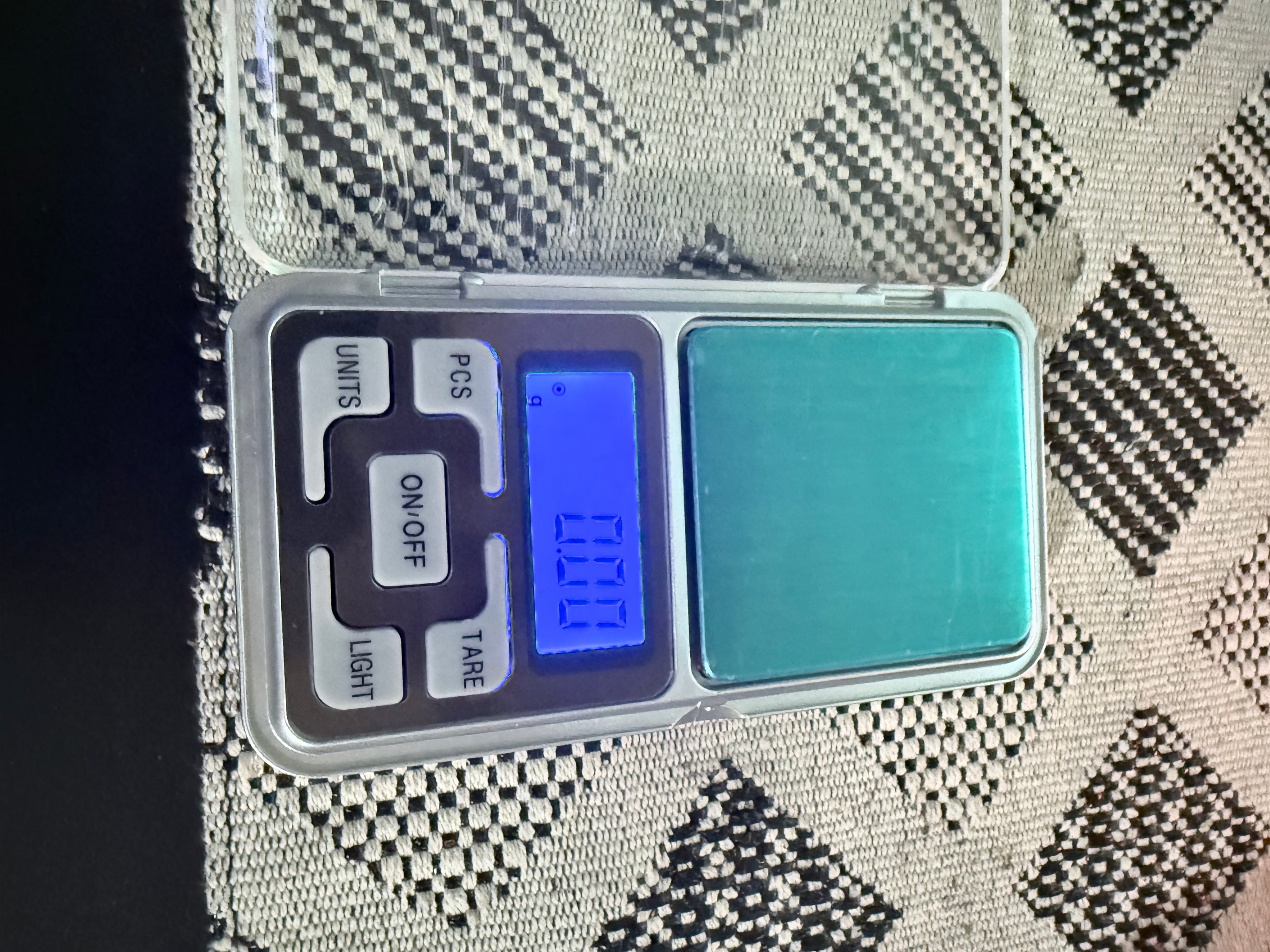 Pocket scales